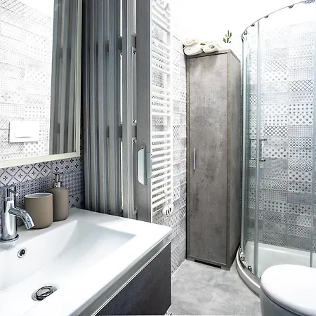 Apartament Stazione Centrale - Loreto M2 With Wi-fi *